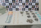 Policiais seguem rastro de porções de drogas e prendem traficante em Marília