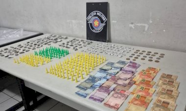 PM apreende drogas e dinheiro durante patrulhamento na zona sul de Marília