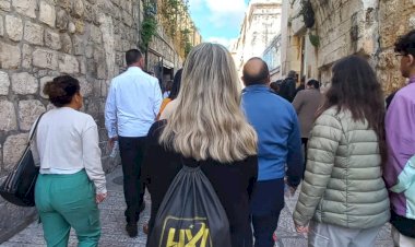PRESENTE DOS SONHOS!  Hadassa Viagens oferece viagens gratuitas aos clientes