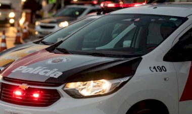 Cabo da Polícia Militar é preso após agredir, ameaçar e algemar ex-namorada por ciúmes em Marília