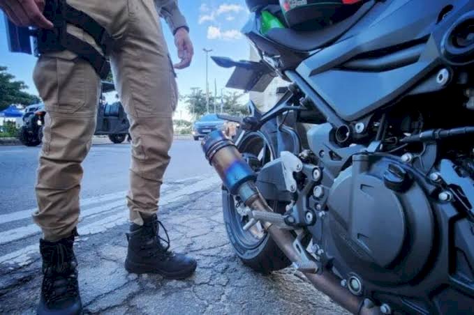 Marília sanciona lei que proíbe venda e uso de escapamentos com barulho acima do permitido em motos