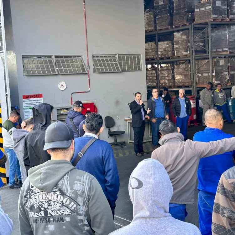 João Pinheiro Apresenta Plano de Governo a Funcionários da Marcon Metalúrgica e Destaca Potencial Industrial de Marília