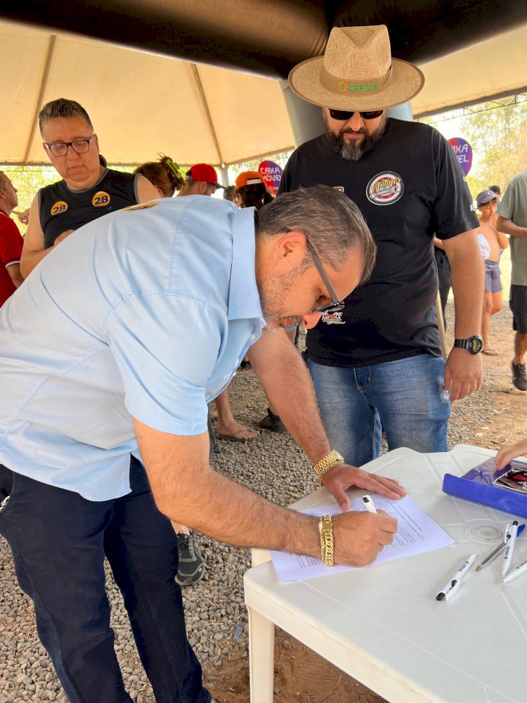 João Pinheiro Participa de Evento no Autódromo e Promete Incentivar o Entretenimento em Marília