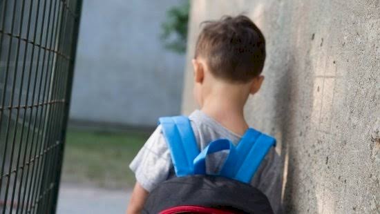 Beliscões e Puxões de Cabelo! Corregedoria Investiga Denúncias de Maus-Tratos a Crianças por Auxiliar de Desenvolvimento Escolar em Marília