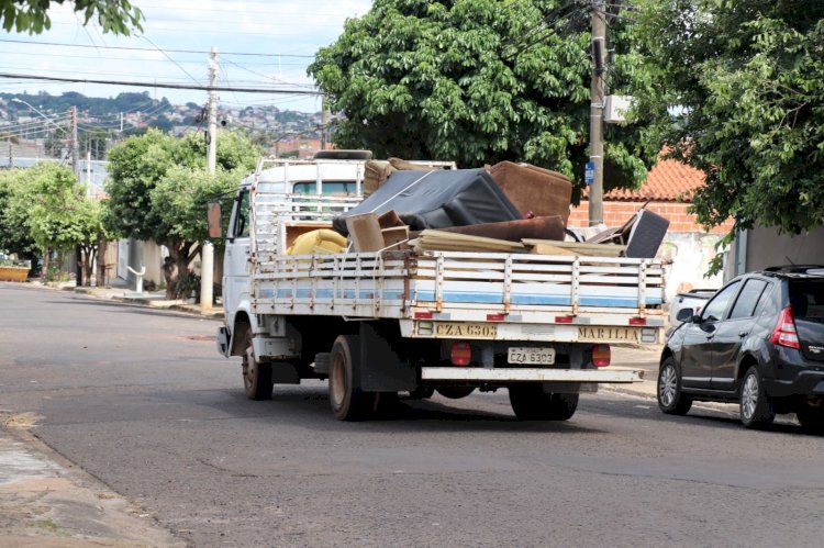 Operação Cata-Treco: Prefeitura recolhe cerca de 22 toneladas de materiais no bairro Jânio Quadros